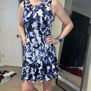 Floral express Womens dress